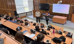 за-бъдещето-на-професионалната-реализация-в-ерата-на-изкуствения-интелект-говори