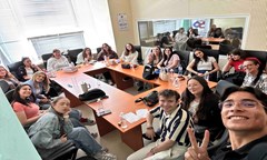 студенти-по-социология-от-унсс-и-нбу-обмениха-опит-на-съвместна-среща-в-залата-з